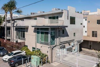Plus de détails pour 717-743 N Highland Ave, Los Angeles, CA - Local d’activités à vendre