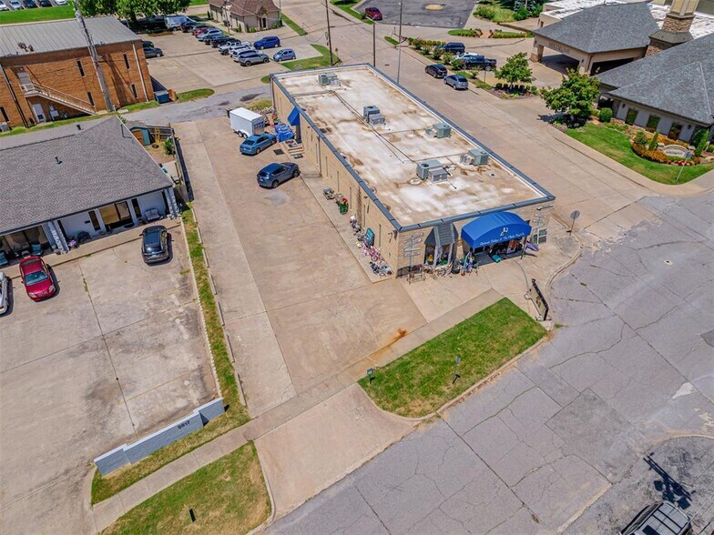 6726 NW 38th St, Bethany, OK à vendre - Photo de l’immeuble – Image 2 sur 21