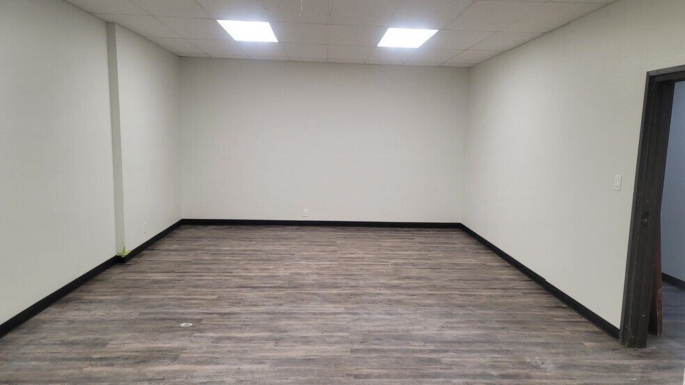 1201 S Sherman St, Richardson, TX à louer - Photo intérieure – Image 3 sur 26