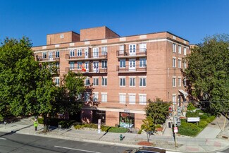 Plus de détails pour 4801 Wisconsin Ave NW, Washington, DC - Bureau à vendre