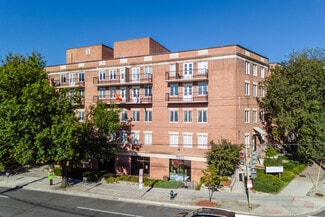 Plus de détails pour 4801 Wisconsin Ave NW, Washington, DC - Bureau à vendre