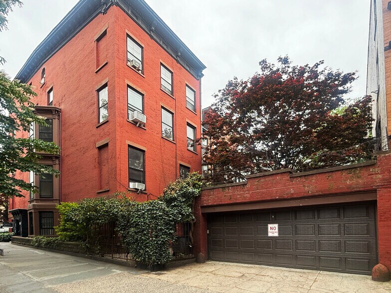 28 8th Ave, Brooklyn, NY à vendre - Photo de l’immeuble – Image 3 sur 16