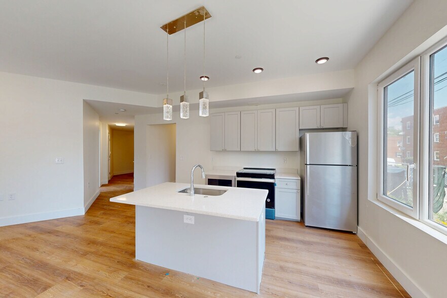 1415 Young St SE, Washington, DC à vendre - Numérisation 3D Matterport – Image 2 sur 23