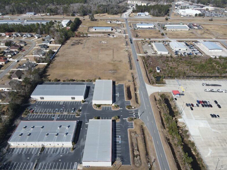 400 Commerce Center Dr, Brunswick, GA à vendre - Photo de l’immeuble – Image 3 sur 10