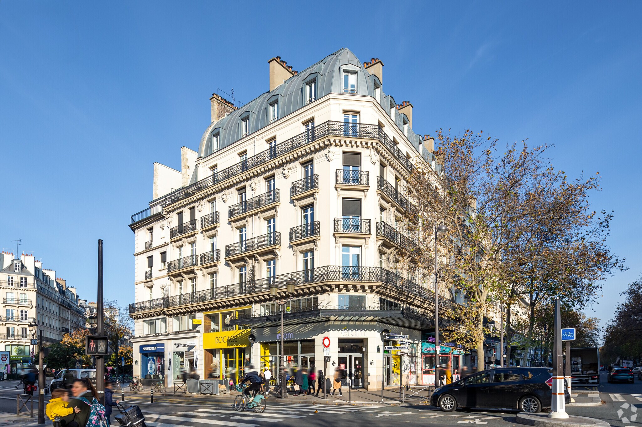 9-11 Boulevard De Sébastopol, Paris à louer Photo de l’immeuble– Image 1 sur 2