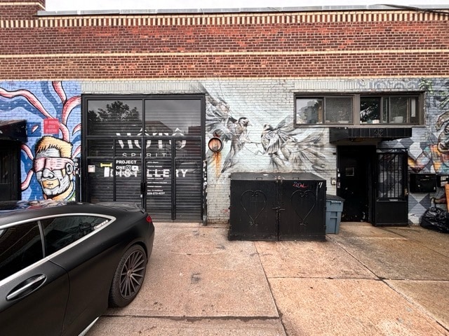 93 Forrest St, Brooklyn, NY à louer Photo intérieure– Image 1 sur 7