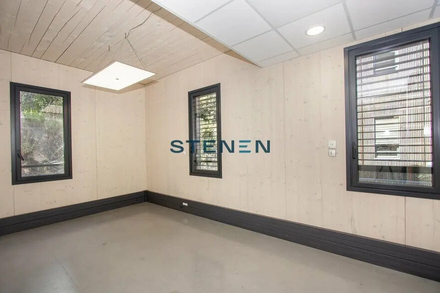 Bureau dans Aix-en-Provence à louer - Photo intérieure – Image 3 sur 10