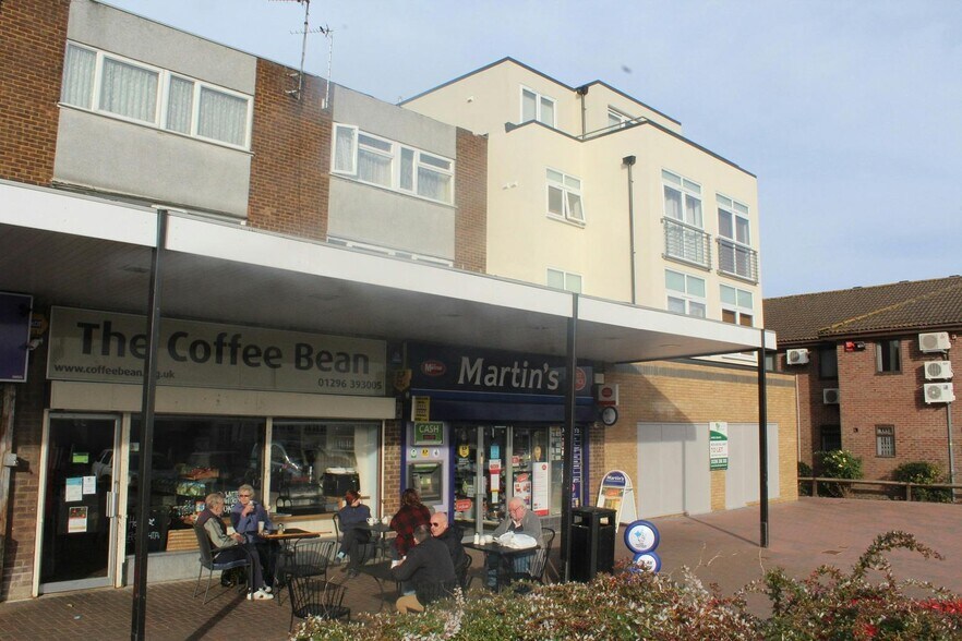 10 High St, Aylesbury à louer - Photo de l’immeuble – Image 3 sur 11