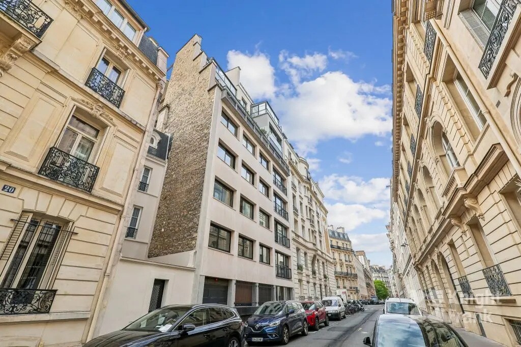 Bureau dans Paris à louer Photo de l’immeuble– Image 1 sur 10