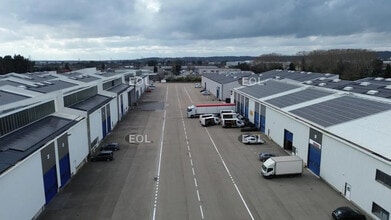 Nîmes - Vue aérienne  vue de carte