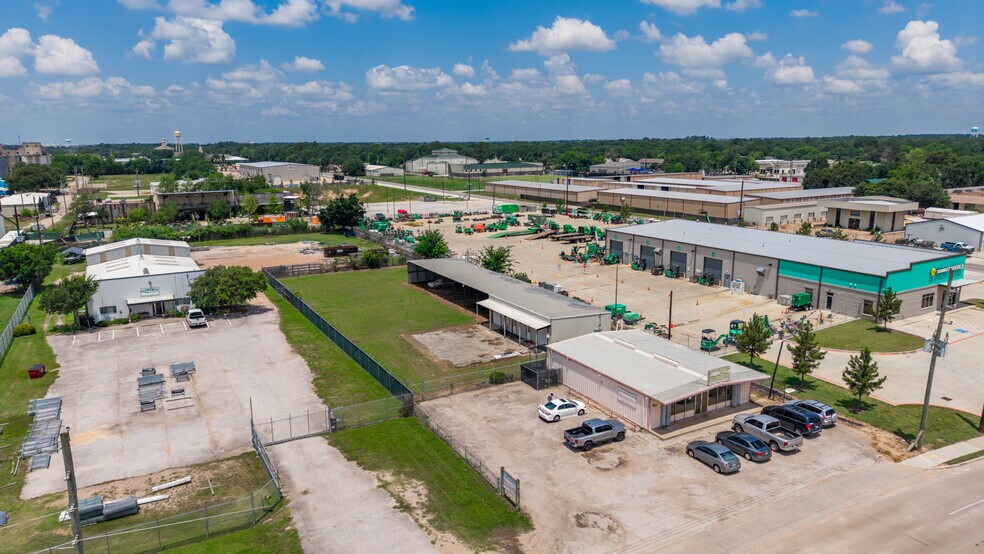 1011 Katyland Dr, Katy, TX à vendre - Photo de l’immeuble – Image 3 sur 7