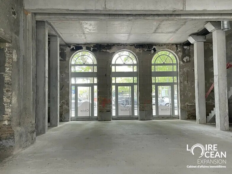 Local commercial dans La Roche-sur-Yon à louer - Photo intérieure – Image 3 sur 8