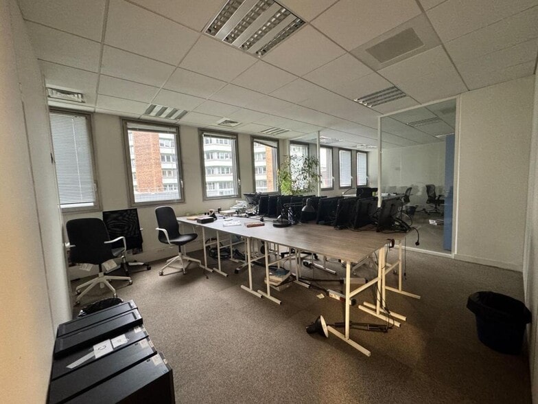 Bureau dans Montreuil à vendre - Photo intérieure – Image 3 sur 9