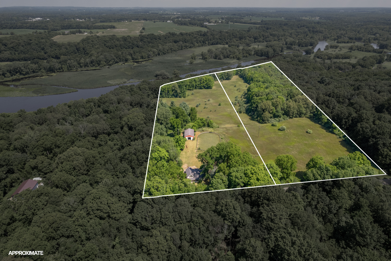 2435 108th Ave, Otsego, MI à vendre Photo principale– Image 1 sur 58