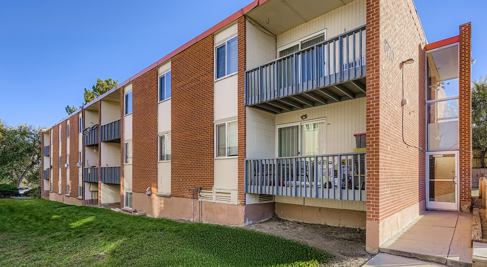 8770-8780 Galen Ct, Denver, CO à vendre - Photo de l’immeuble – Image 2 sur 29
