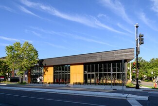 Plus de détails pour 2700 Hennepin Ave, Minneapolis, MN - Local commercial à louer