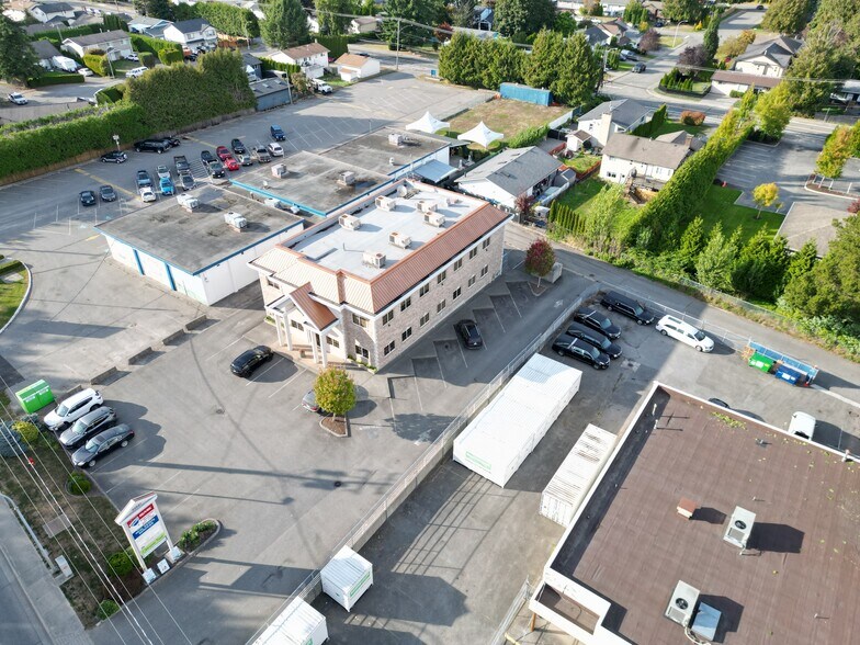 26641 Fraser Hwy, Langley Twp, BC à vendre - Photo de l’immeuble – Image 3 sur 10