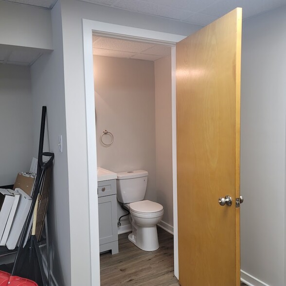 706A Greenbank Rd, Wilmington, DE à louer - Photo intérieure – Image 2 sur 13