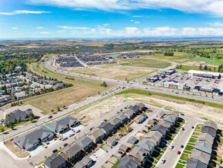 Plus de détails pour 10 D’arcy Ranch dr, Okotoks, AB - Terrain à louer