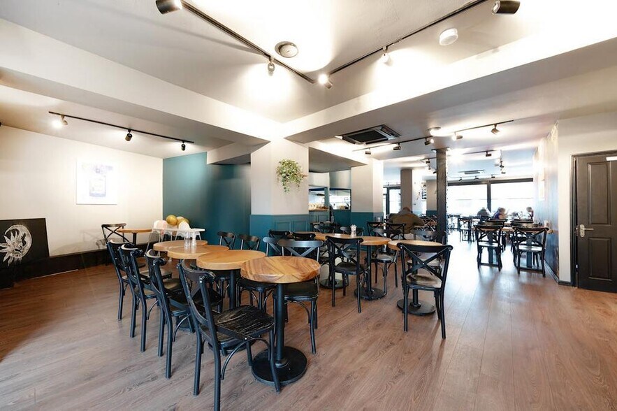 44-46 High Rd, Londres à louer - Photo de l’immeuble – Image 2 sur 15