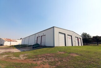 Plus de détails pour 28 N Hickory St, Sapulpa, OK - Industriel/Logistique à louer