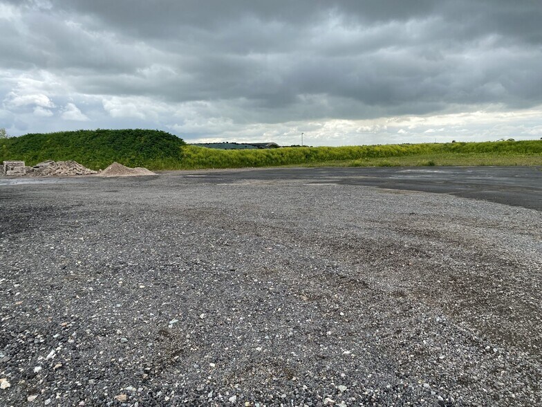 Kirkbride Airfield, Wigton à vendre - Photo de l’immeuble – Image 3 sur 8