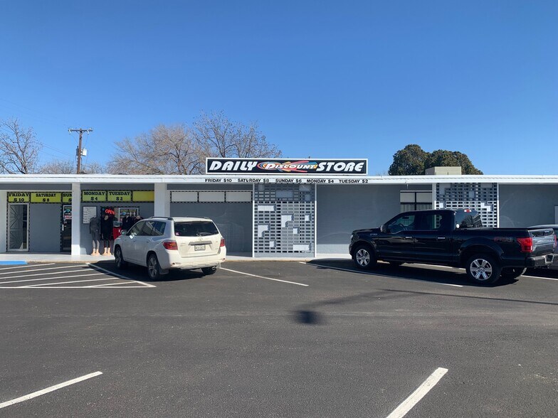 2807-2813 Avenue Q, Lubbock, TX à louer - Photo principale – Image 1 sur 21