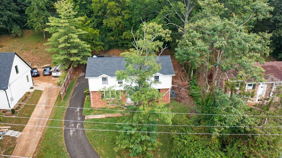 120 Cross Timbers Dr, Nashville, TN à vendre - Photo principale – Image 1 sur 1