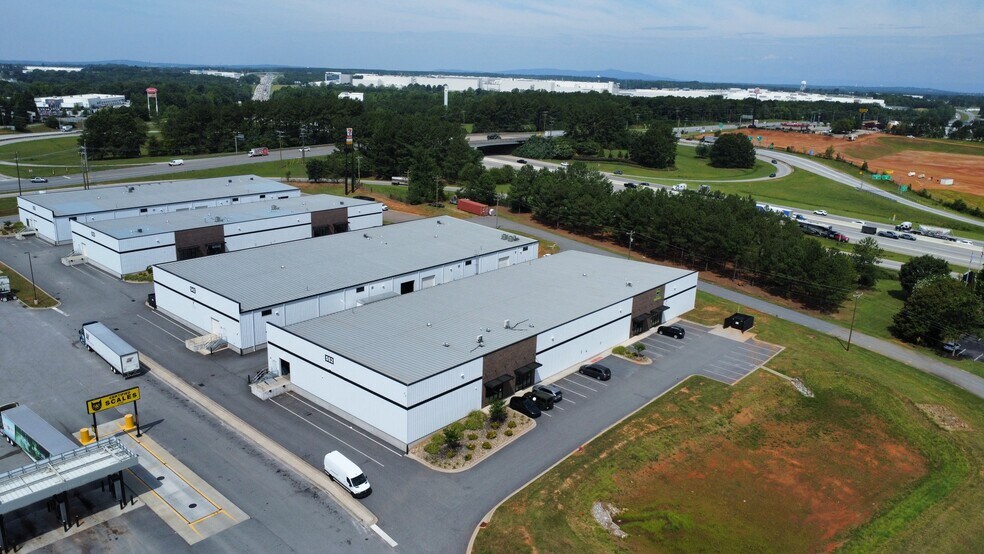 552 Mayfield Rd, Duncan, SC à louer - Photo de l’immeuble – Image 2 sur 6