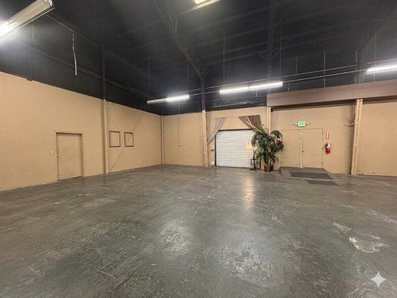 5555 N Pioneer Dr, Coeur d'Alene, ID à louer - Photo de l’immeuble – Image 2 sur 8