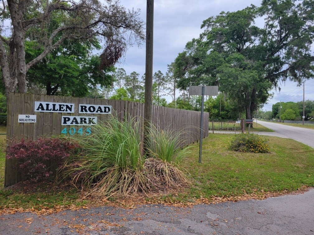 4045-4049 Allen Rd, Zephyrhills, FL à vendre Photo de l’immeuble– Image 1 sur 51