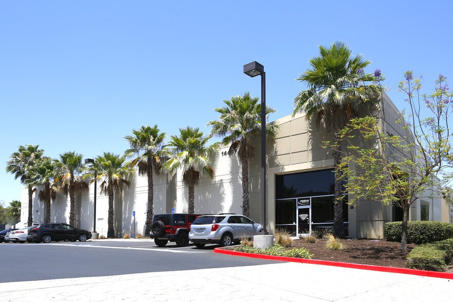 14457 Meridian Pky, Riverside, CA à louer - Photo principale – Image 1 sur 6