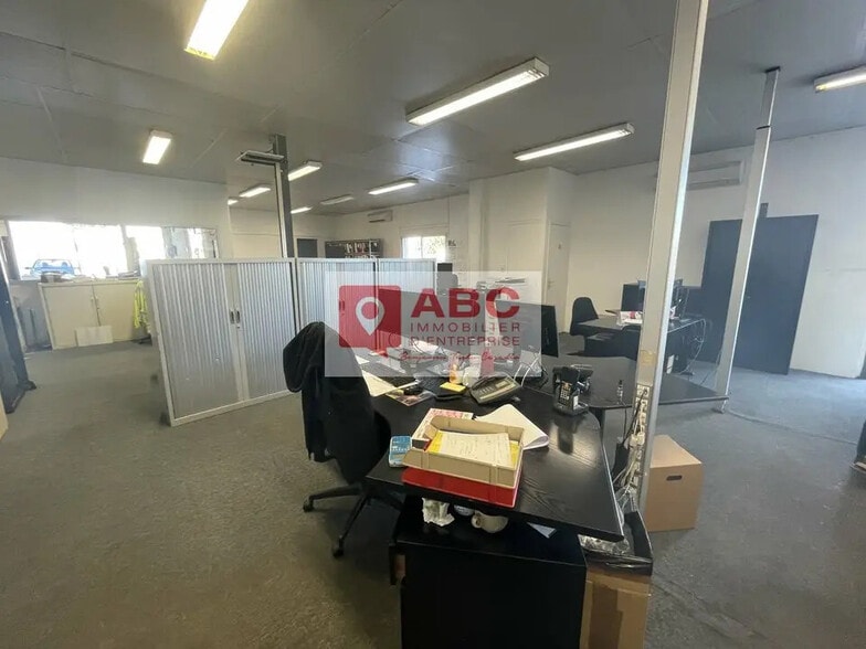 Local d’activités dans Sète à louer - Photo intérieure – Image 3 sur 6