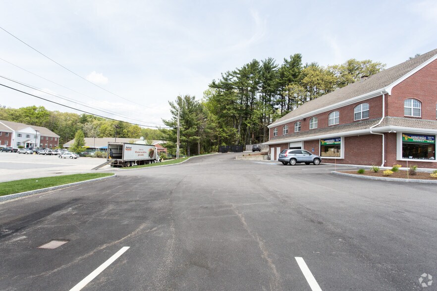 500 Boston Post Rd E, Marlborough, MA à louer - Photo de l’immeuble – Image 3 sur 12