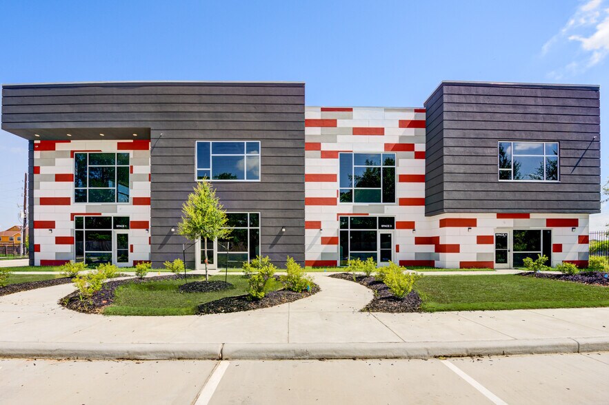 11711 Bedford, Houston, TX à louer - Photo de l’immeuble – Image 1 sur 15