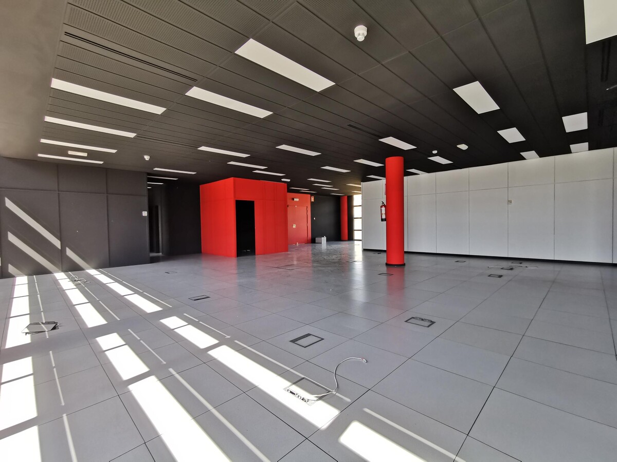 Avenida de la Industria, 4, Alcobendas, MAD 28108 - Lot Bloque Edif. 3 -  - Photo intérieure - Image 1 of 6