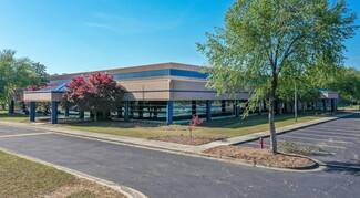 Plus de détails pour 800 Technology Dr, Fayetteville, NC - Industriel/Logistique à vendre