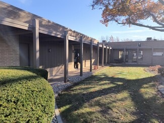 Plus de détails pour 1640-1646 45th St, Munster, IN - Bureau à vendre