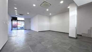 Local commercial dans Terrassa, Barcelona à louer Photo intérieure– Image 2 sur 15