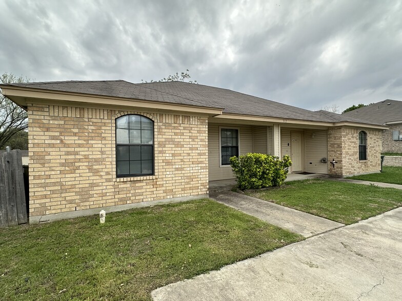 317 Janelle Dr, Copperas Cove, TX à vendre - Photo de l’immeuble – Image 2 sur 11