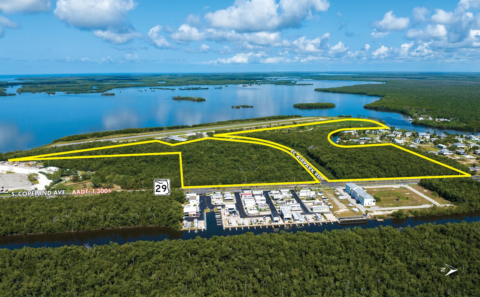 E.C. Airpark Road & Copeland Ave. S., Everglades City, FL à vendre Aérien– Image 1 sur 13