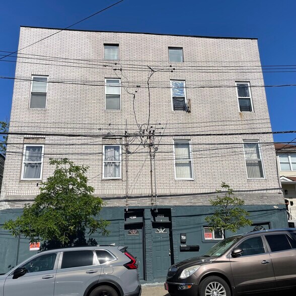 361 Broadway, Staten Island, NY à vendre - Photo de l’immeuble – Image 2 sur 8