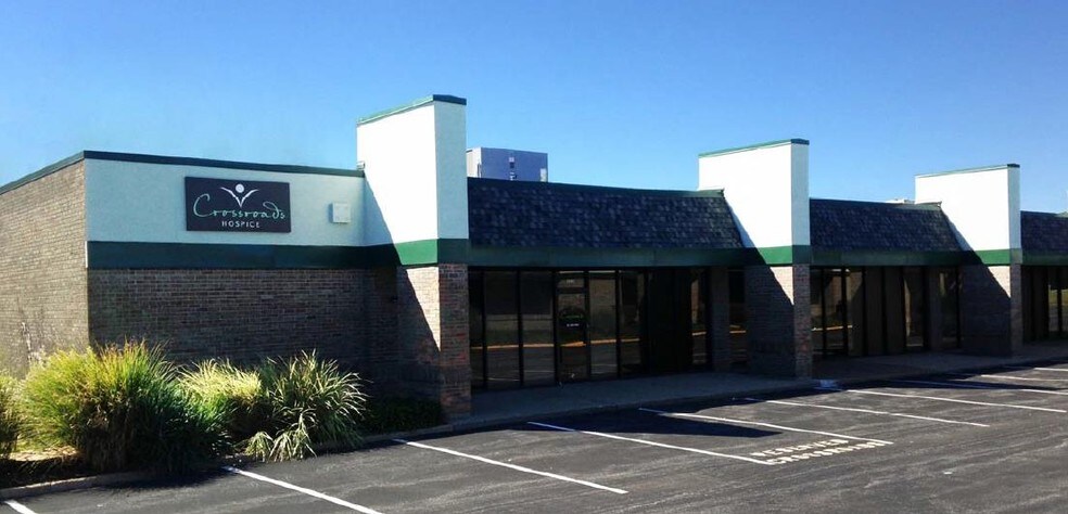 2366-2380 Schuetz Rd, Maryland Heights, MO à vendre - Photo principale – Image 1 sur 11