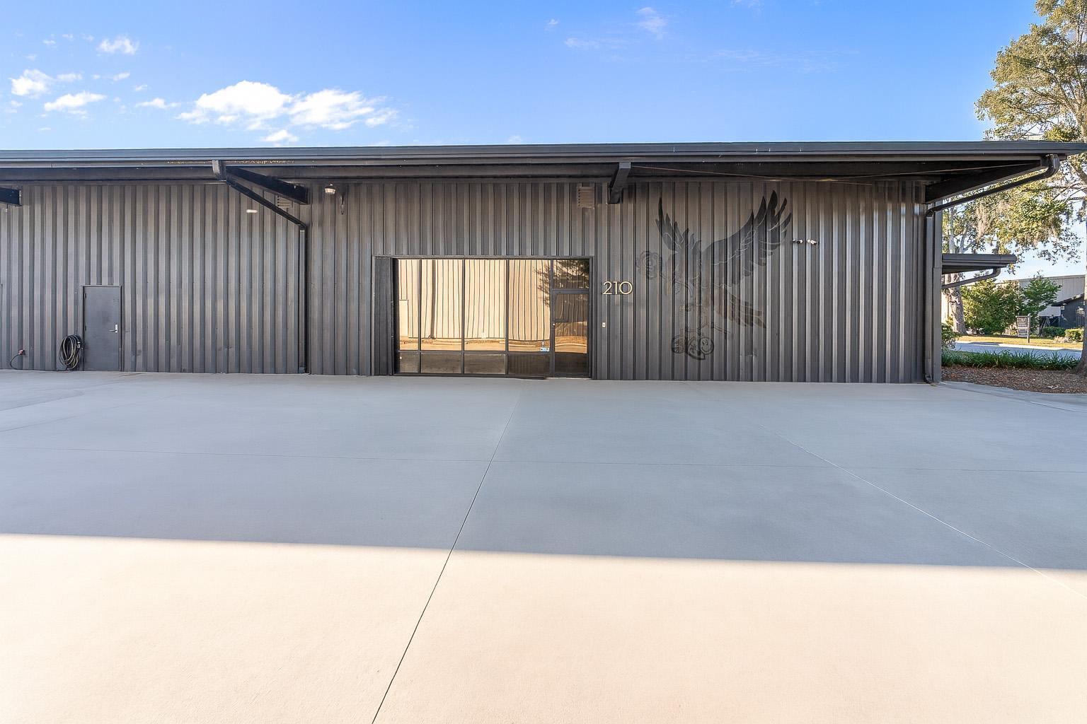 210 E Palmetto Ave, Longwood, FL à louer Photo de l’immeuble– Image 1 sur 5