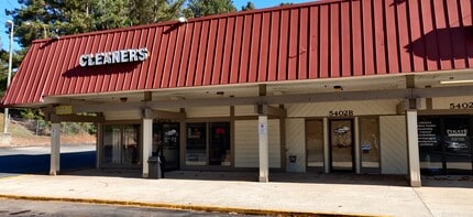 5402-5412 Covington Hwy, Decatur, GA à louer Photo de l’immeuble– Image 1 sur 6