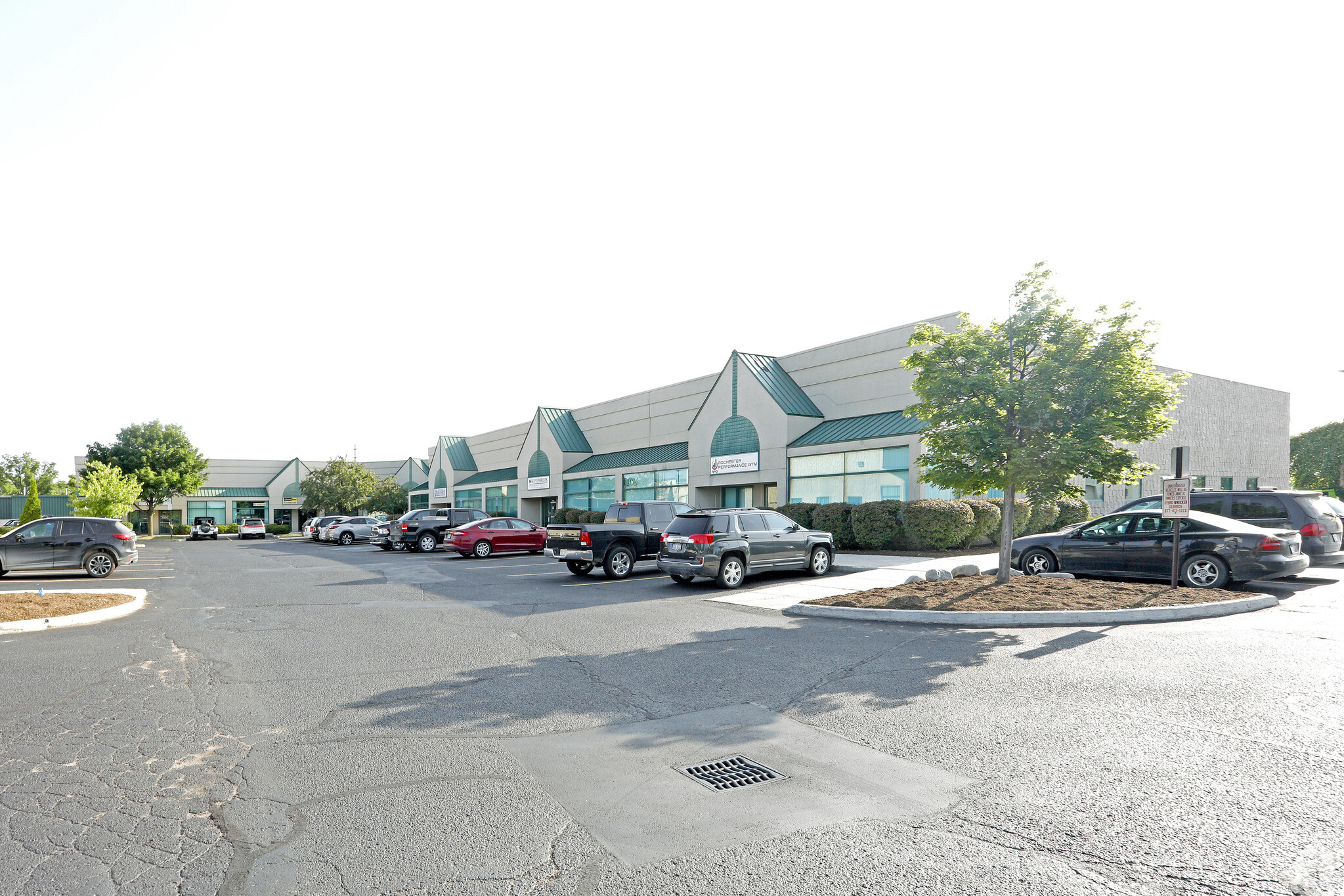 1936-1962 Star Batt Dr, Rochester Hills, MI à louer Photo principale– Image 1 sur 10
