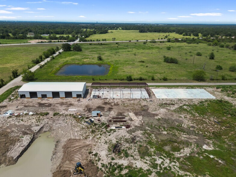 15137 Tonkaway Lake Rd, College Station, TX à louer - Photo de l’immeuble – Image 3 sur 5