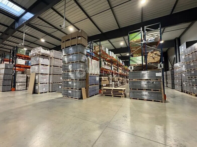Industriel/Logistique dans Molsheim à louer - Photo de l’immeuble – Image 3 sur 6