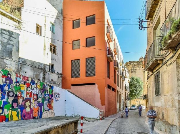Immeuble residentiel dans Tortosa, Tarragona à vendre Photo intérieure– Image 1 sur 4