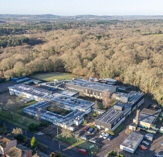 Plus de détails pour Lynchborough Rd, Liphook - Coworking à louer
